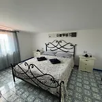 La Marinella Oda ve Kahvaltı