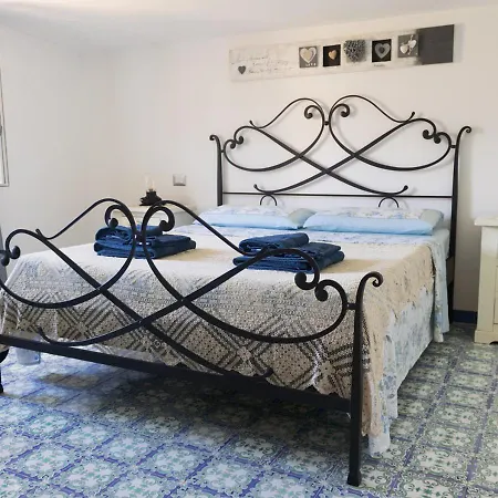 La Marinella Bed & Breakfast 3*