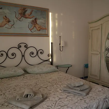La Marinella Bed & Breakfast *