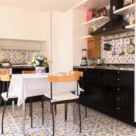 La Marinella Couette-café 3*
