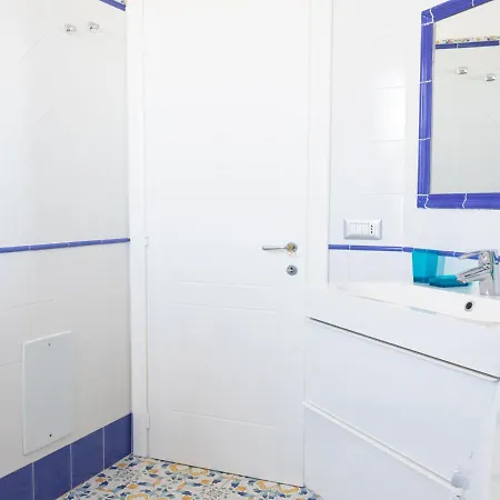 La Marinella 3* Палинуро